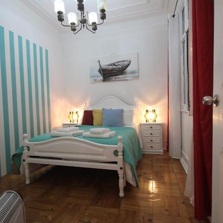 Nautic M1 R2 - Classy & Cozy Double Room With Shared Bathroom In Marques Pombal Lisboa 外观 照片