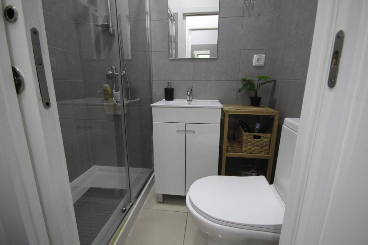 Nautic M1 R2 - Classy & Cozy Double Room With Shared Bathroom In Marques Pombal Lisboa 外观 照片