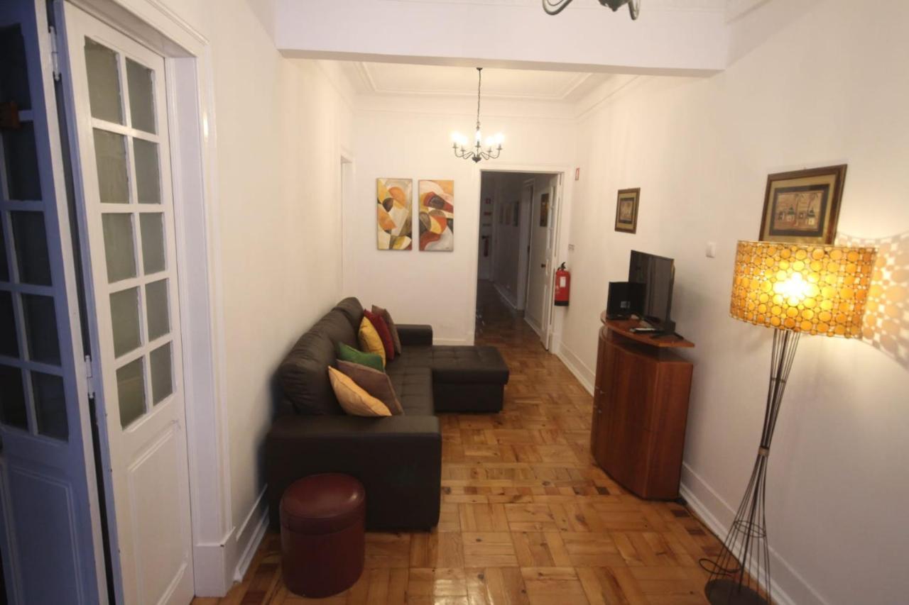 Nautic M1 R2 - Classy & Cozy Double Room With Shared Bathroom In Marques Pombal Lisboa 外观 照片
