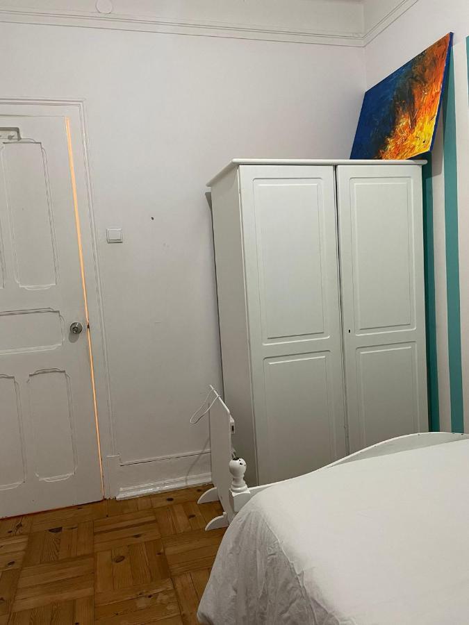 Nautic M1 R2 - Classy & Cozy Double Room With Shared Bathroom In Marques Pombal Lisboa 外观 照片